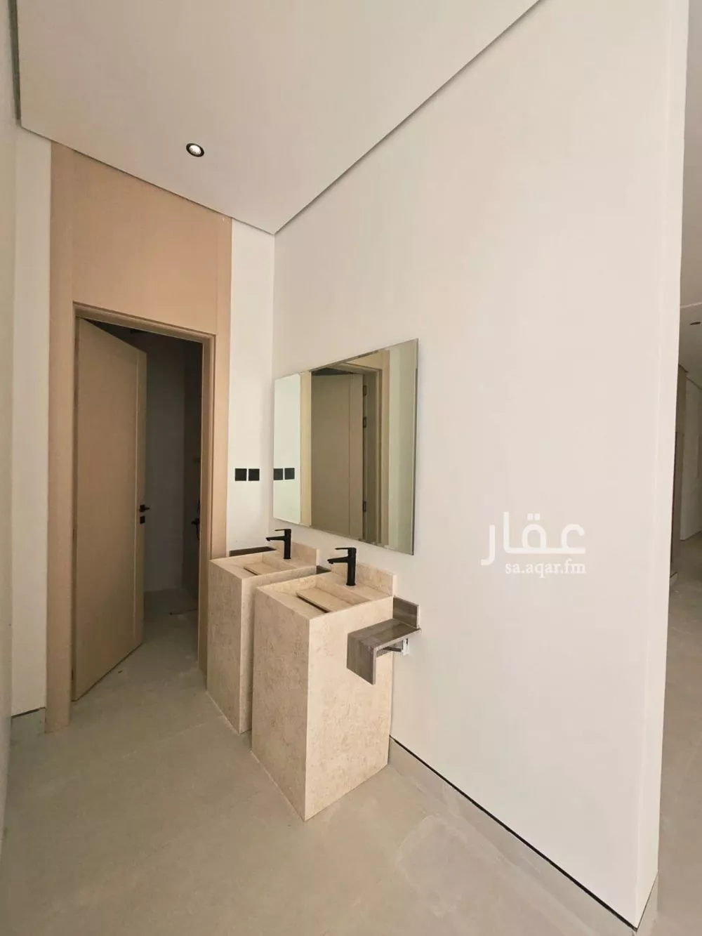 فيلا 6 غرف في النرجس 7