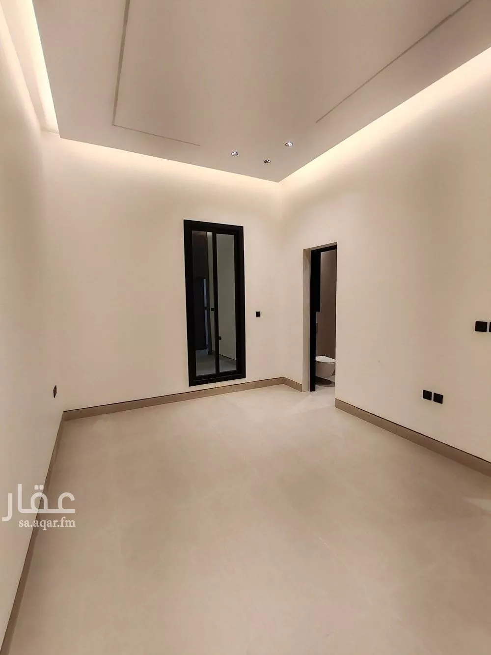 فيلا 3 غرف في العارض 11