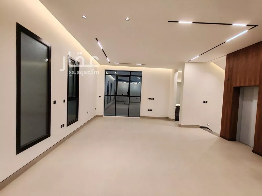 فيلا 3 غرف في العارض 7