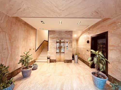 شقة 3 غرف في الروضة 8