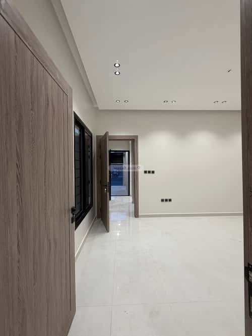 فيلا 6 غرف في احد 4