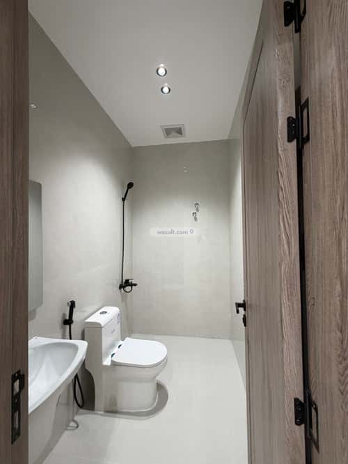 فيلا 6 غرف في احد 8