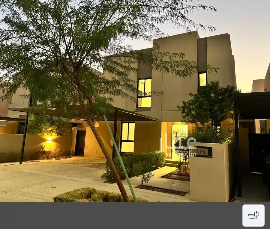 فيلا 5 غرف في سدرة 33