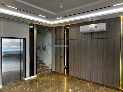 شقة 5 غرف في الريان 2