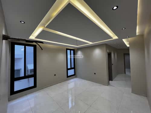 شقة 5 غرف في الريان 15