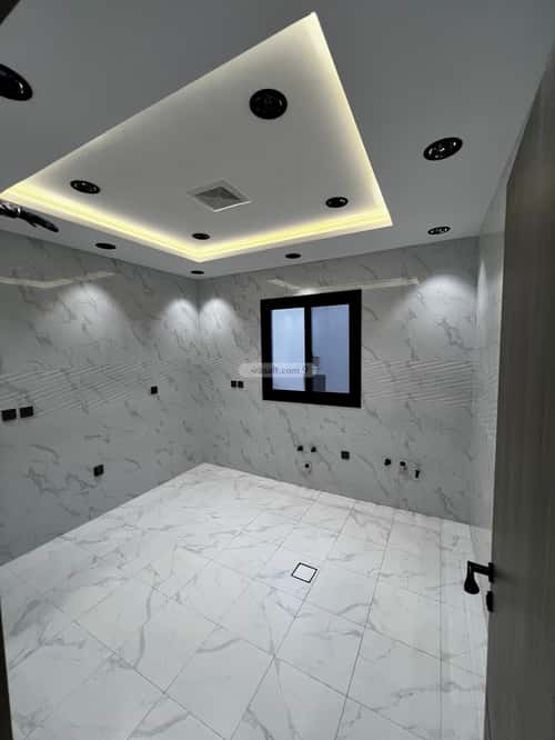 شقة 5 غرف في الريان 16