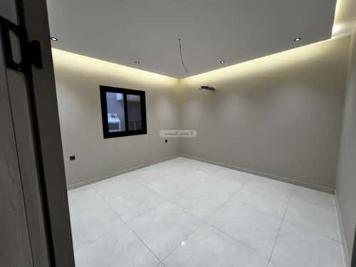 شقة 5 غرف في الريان 4