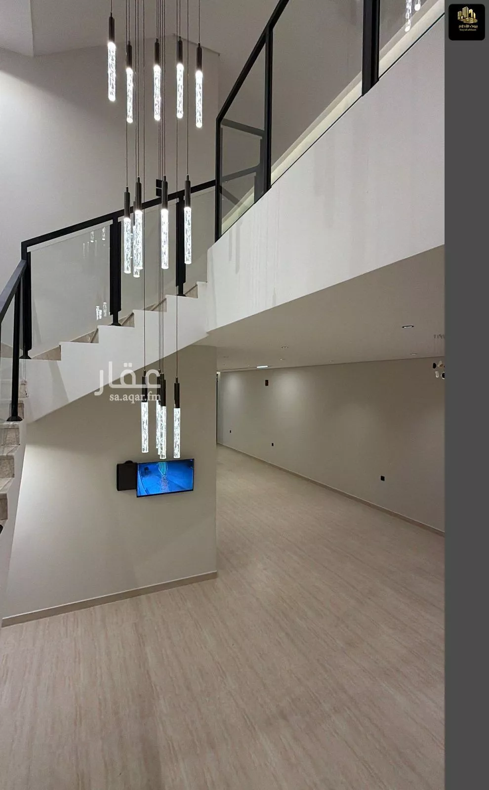 فيلا 5 غرف في الشراع 22