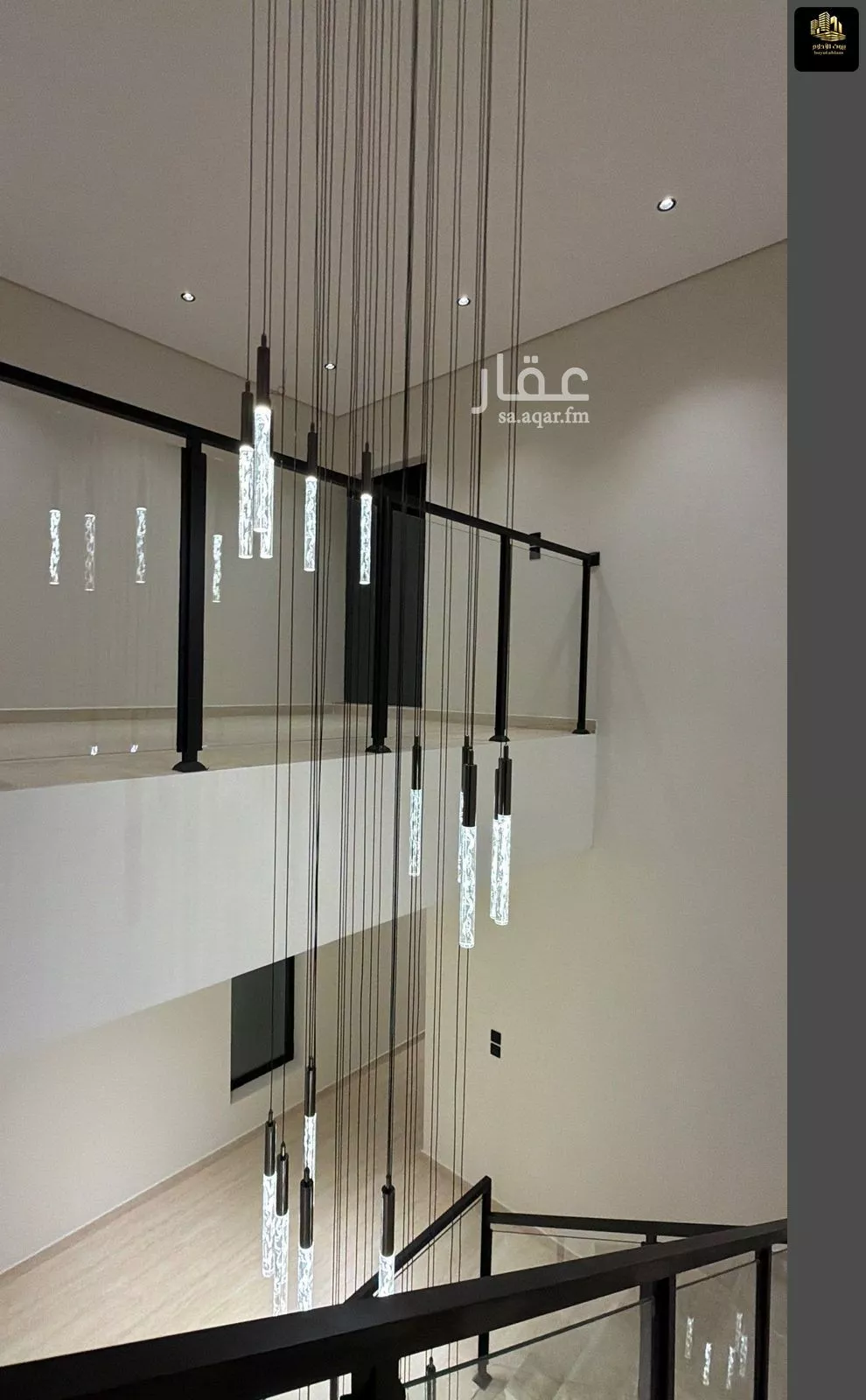 فيلا 5 غرف في الشراع 24