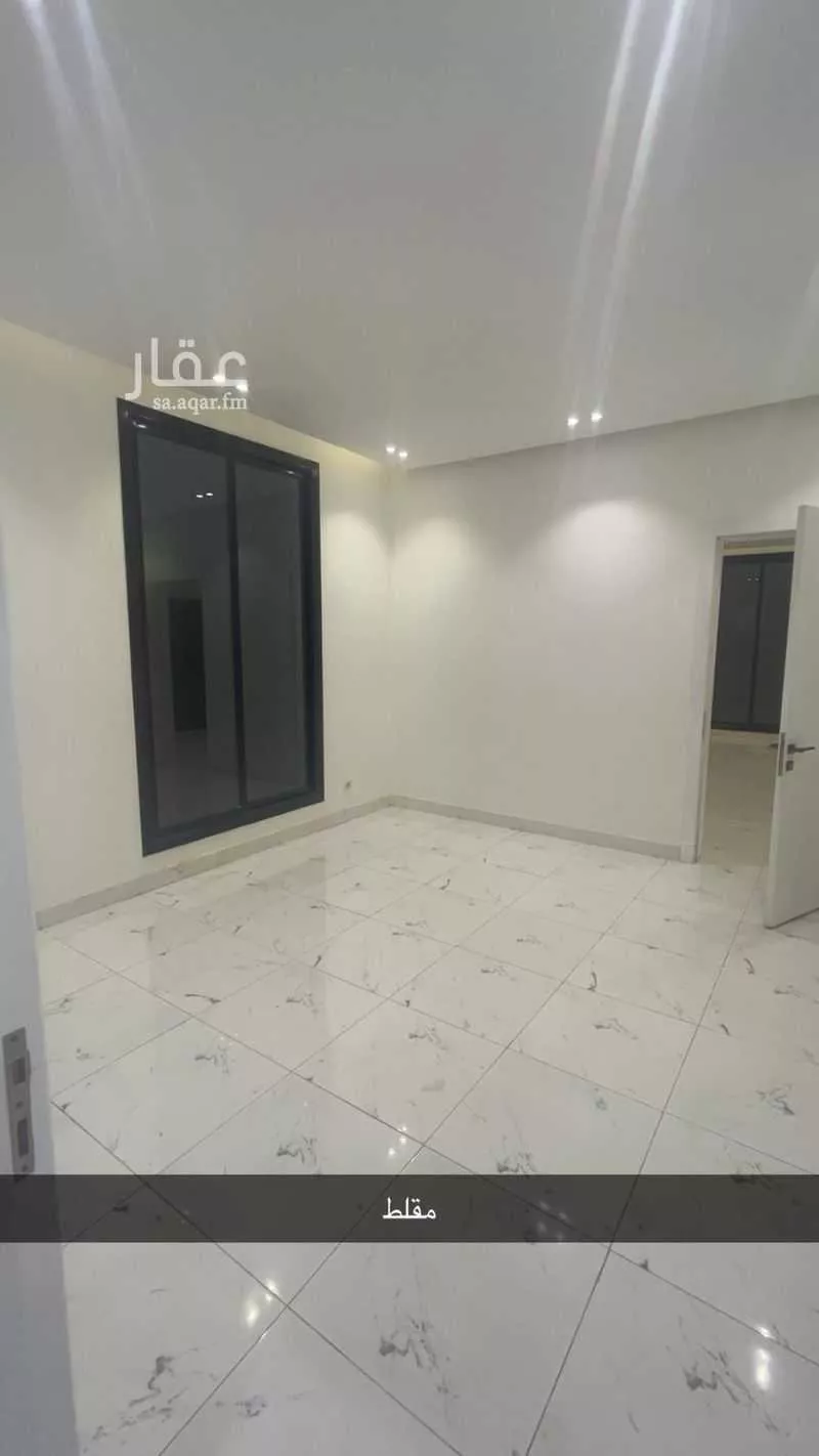 فيلا 7 غرف في العارض 4