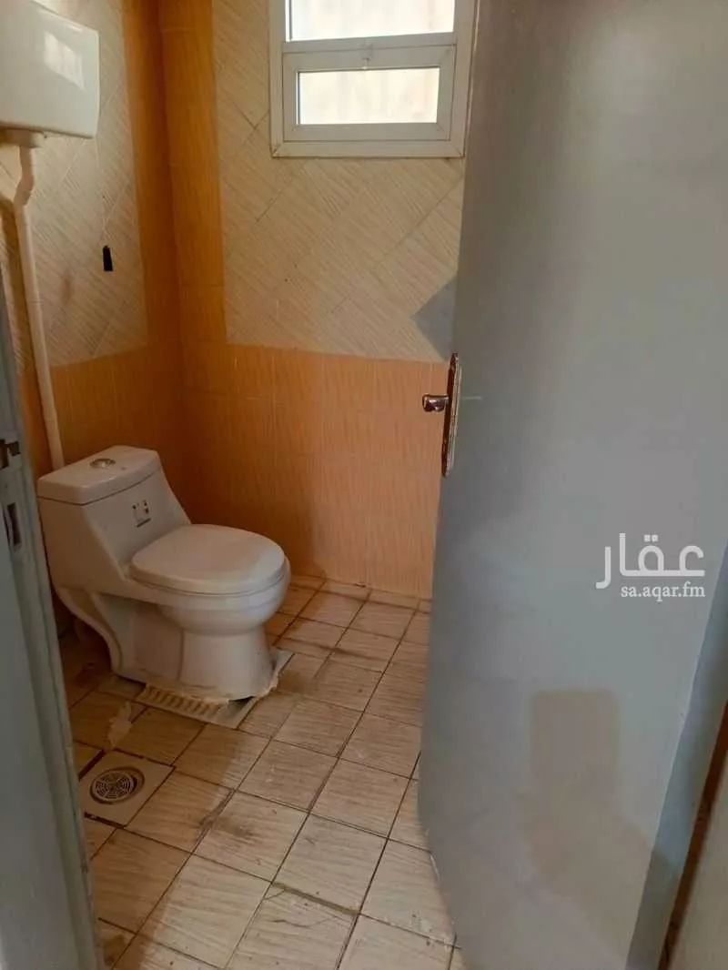 3 bedroom floor in Al Yarmouk 5
