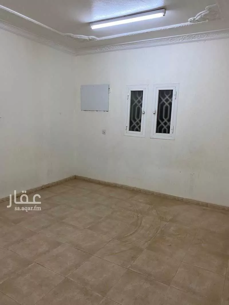 4 bedroom apartment in Al Zahrah 5