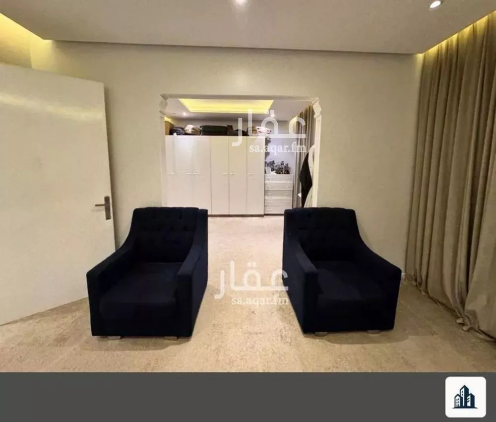 فيلا 6 غرف في الشرق 14