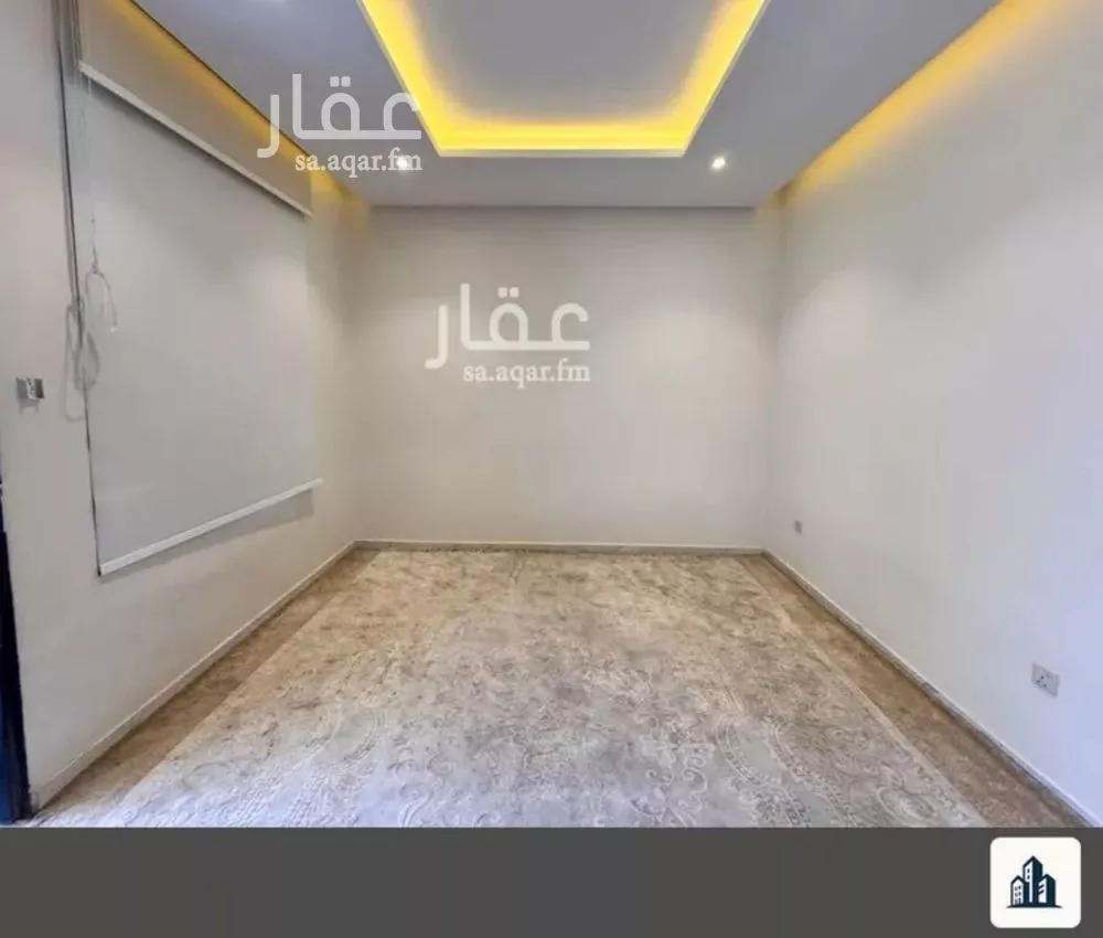 فيلا 6 غرف في الشرق 19