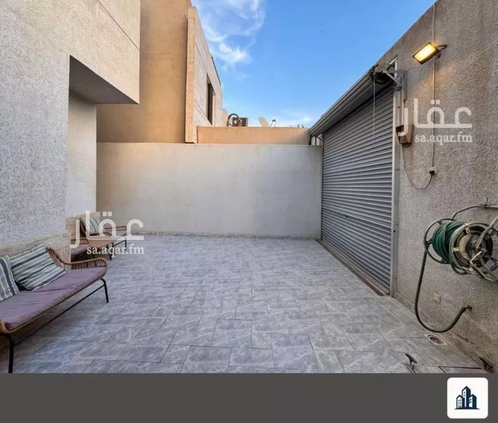 فيلا 6 غرف في الشرق 4