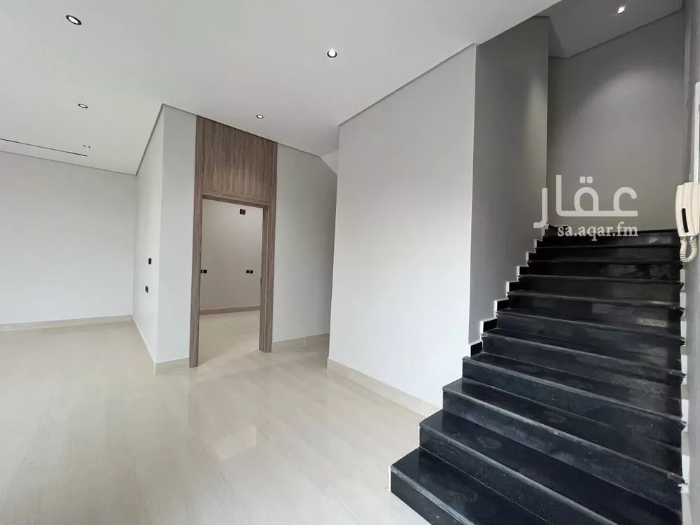 فيلا 5 غرف في المهدية 10