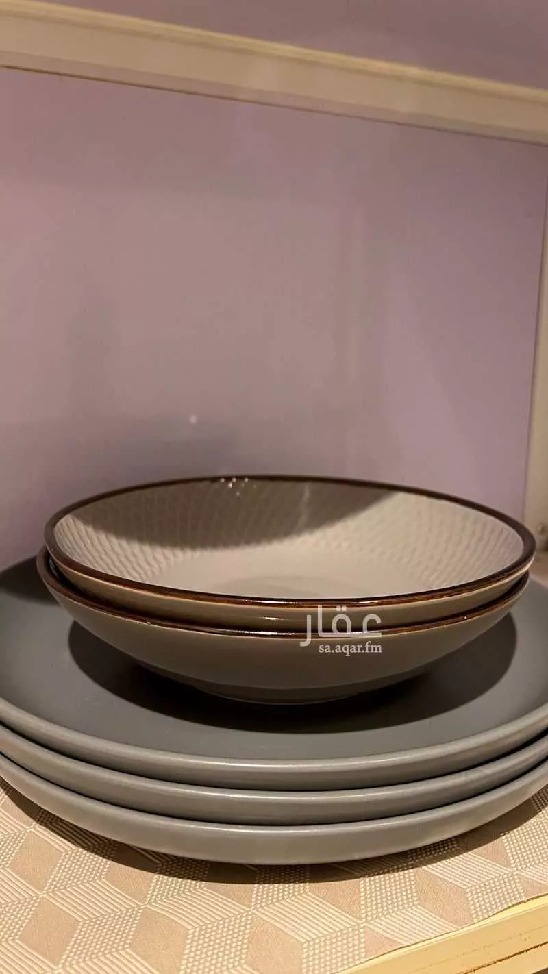 شقة 2 غرف في الملقا 16