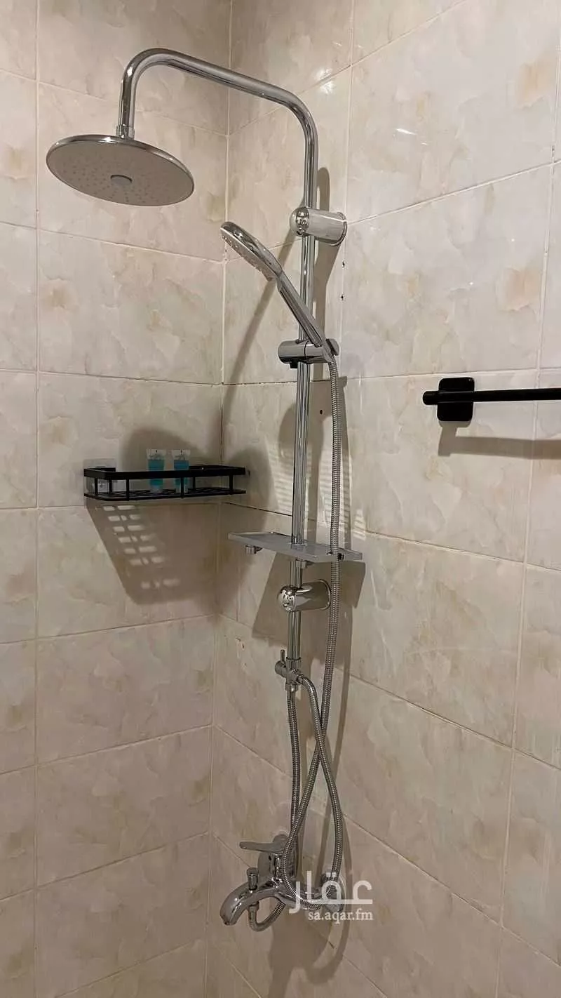 شقة 2 غرف في الملقا 7