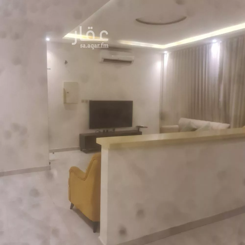 شقة 1 غرف في لبن 4