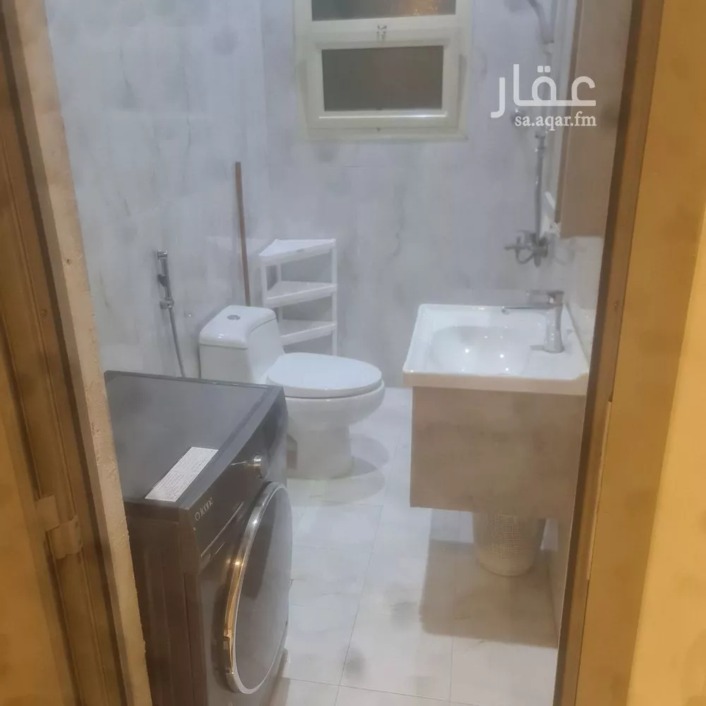 شقة 1 غرف في لبن 9