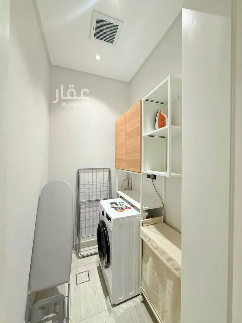 3 bedroom apartment in Al Malqa 9