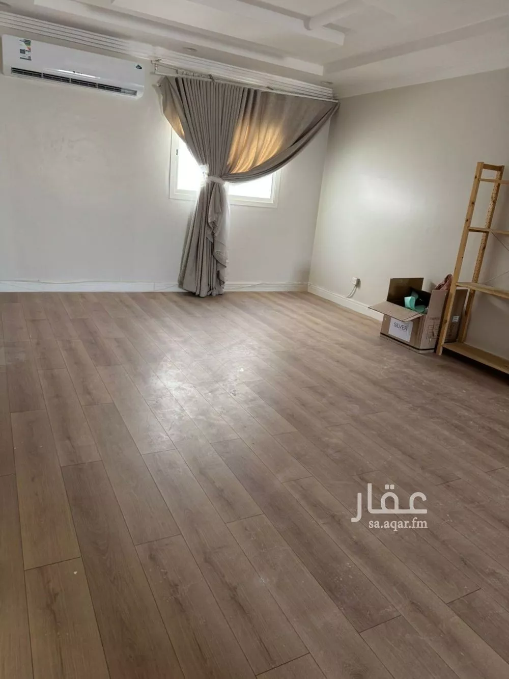 3 bedroom floor in Al Yasmin 4