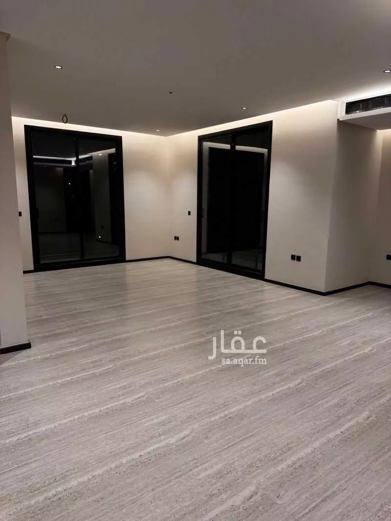 شقة 3 غرف في العليا 4