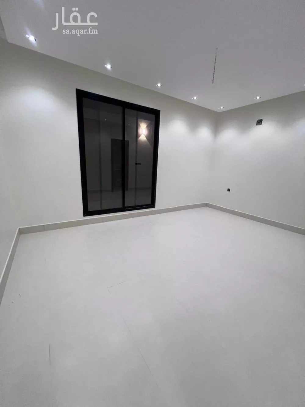5 bedroom floor in Tuwaiq 6