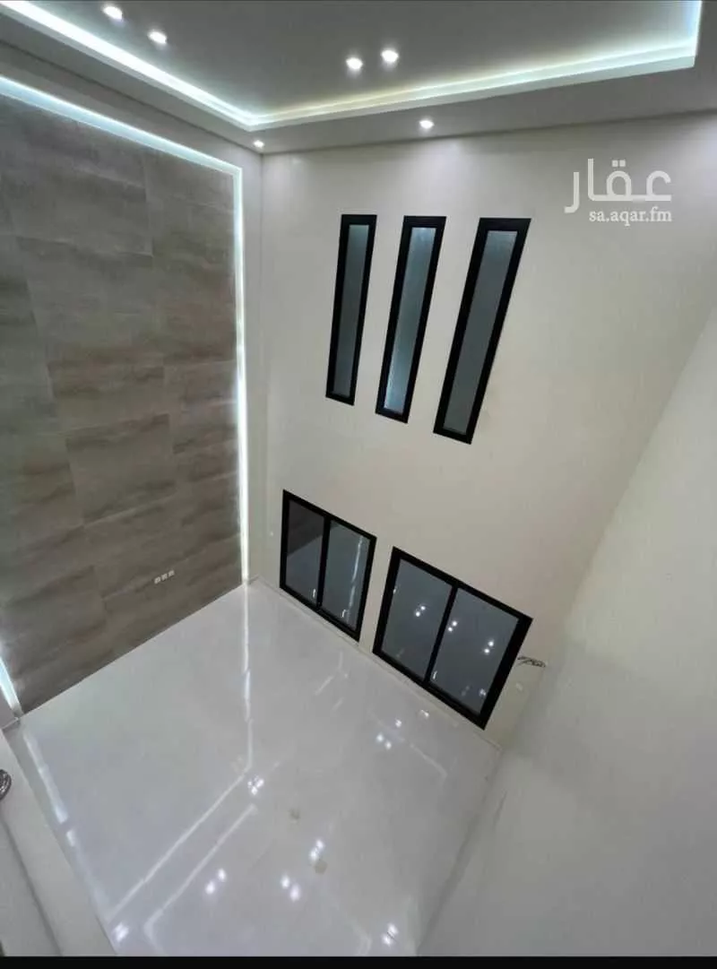 فيلا 3 غرف في المنارات 16