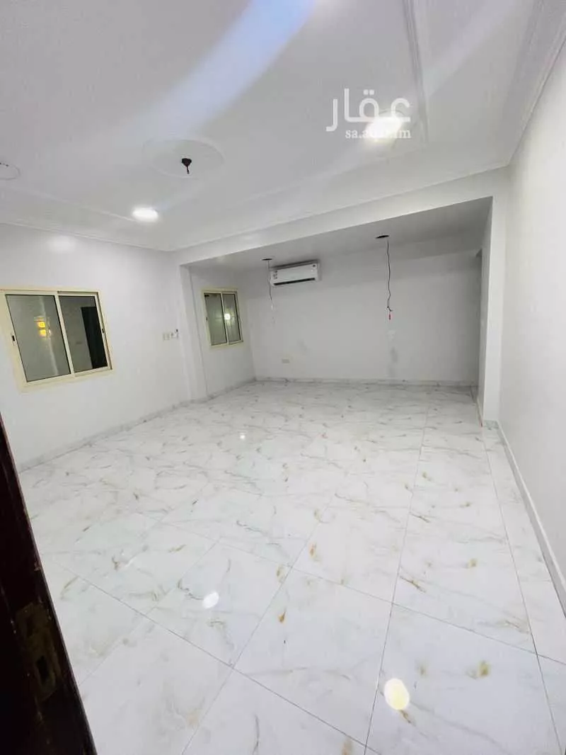 4 bedroom floor in Badr 7