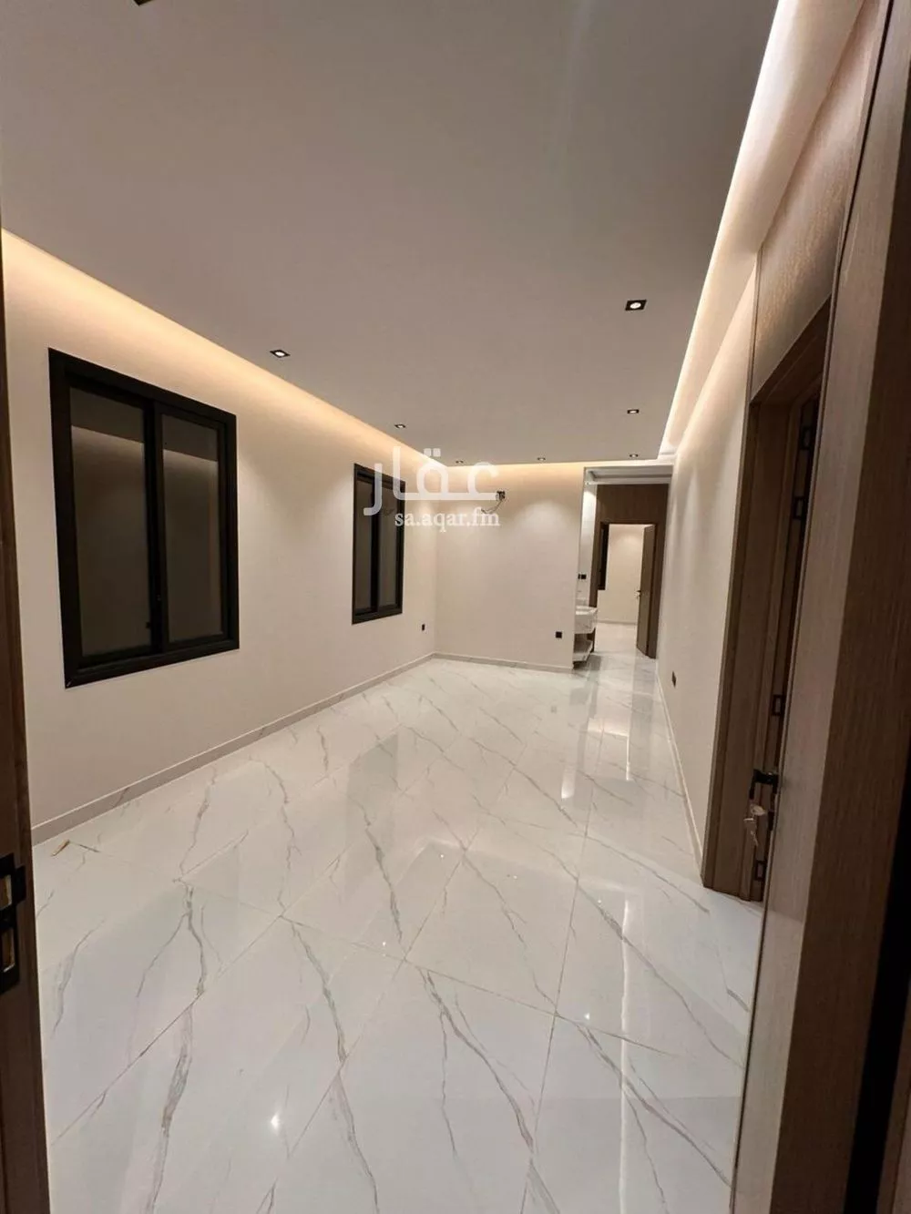5 bedroom floor in Tuwaiq 3
