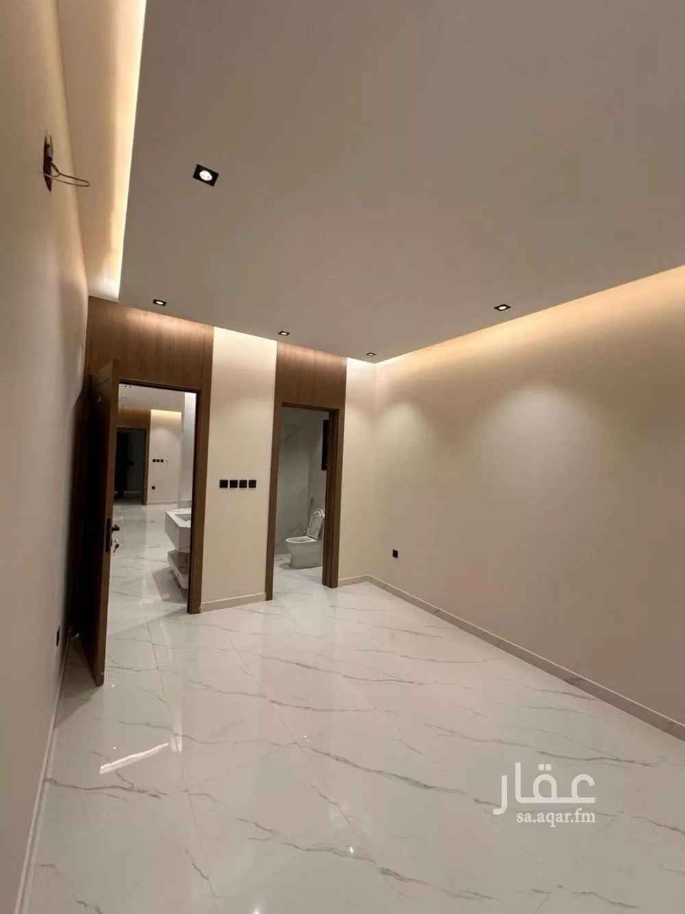 5 bedroom floor in Tuwaiq 7
