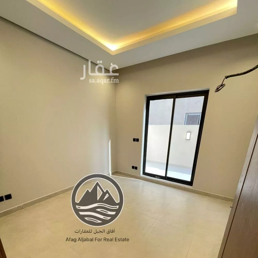 دور 4 غرف في العليا 10