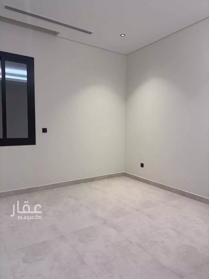 شقة 6 غرف في النهضة 4