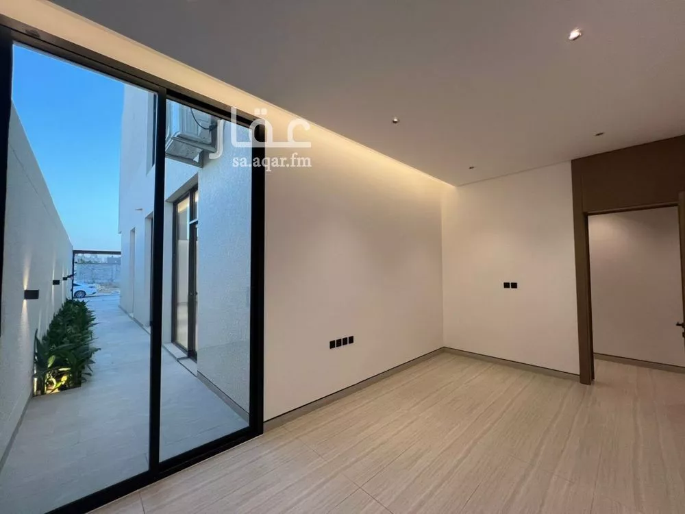 دور 3 غرف في العارض 6