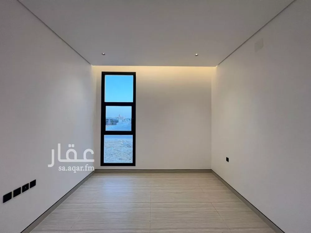 دور 3 غرف في العارض 9