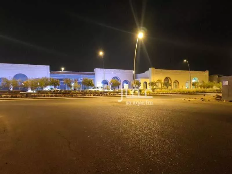 7805 sqm building in Al Uyun 5