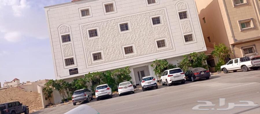 شقة 1 غرف في الملقا 5