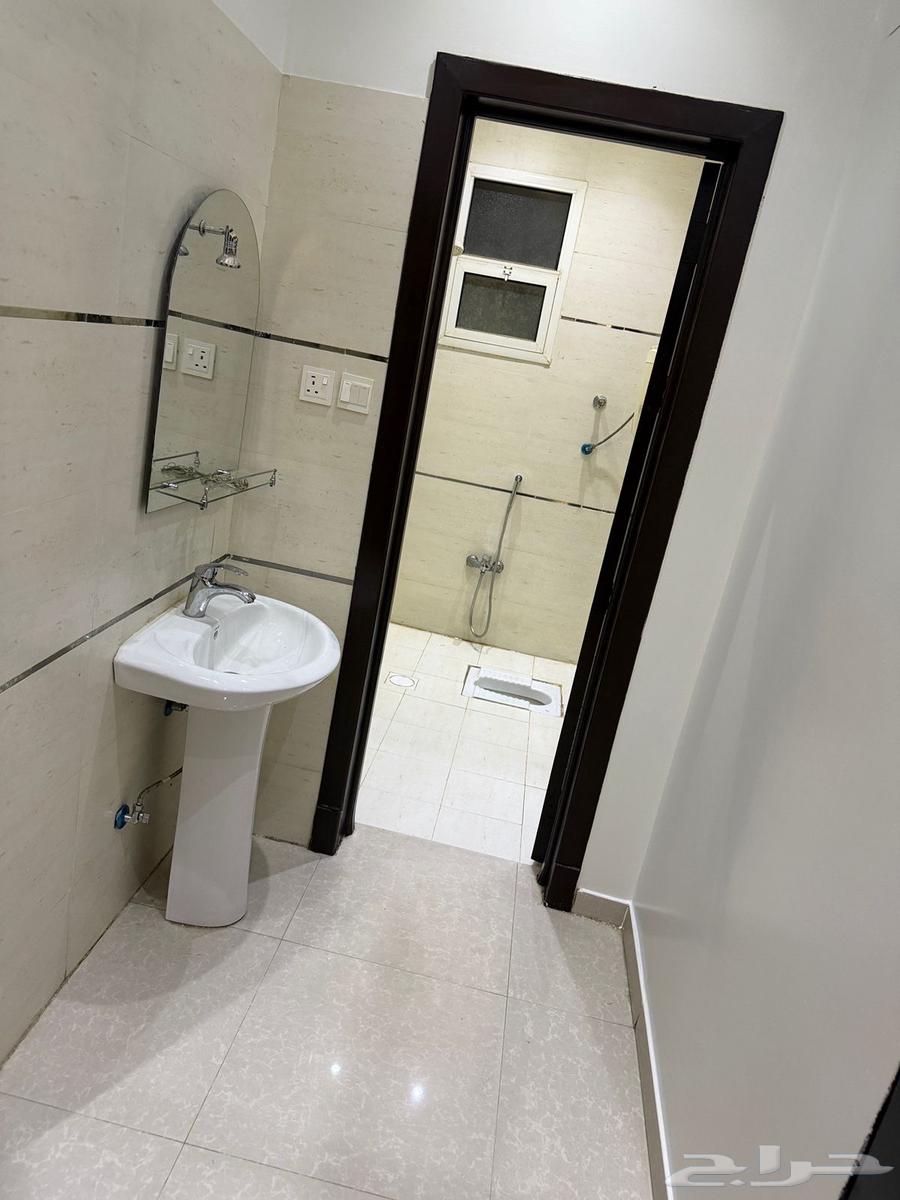 شقة 3 غرف في الجنادرية 6