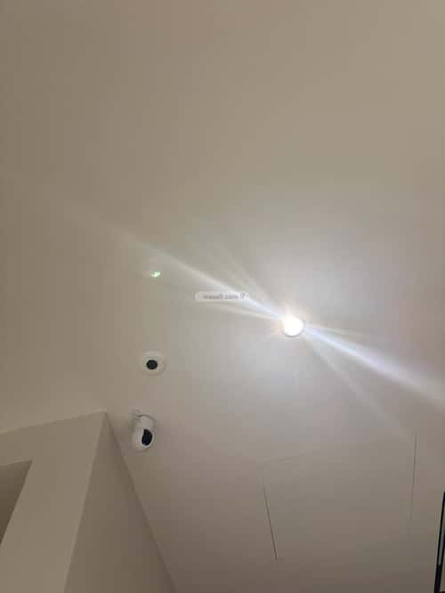 فيلا 4 غرف في العارض 15