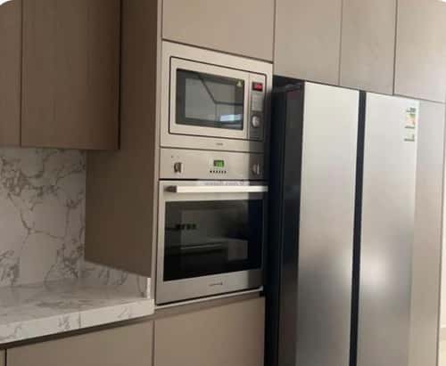 فيلا 4 غرف في العارض 17