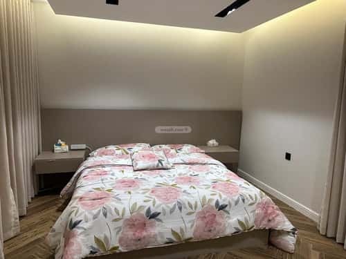 فيلا 4 غرف في العارض 5