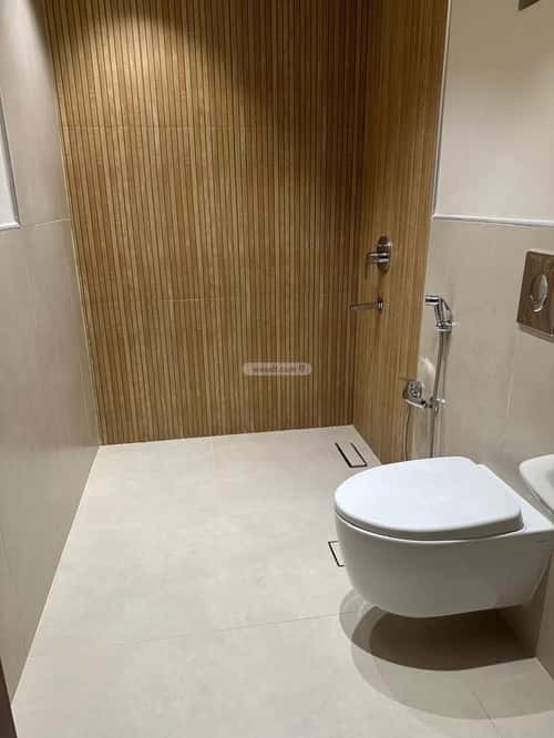 فيلا 4 غرف في العارض 6