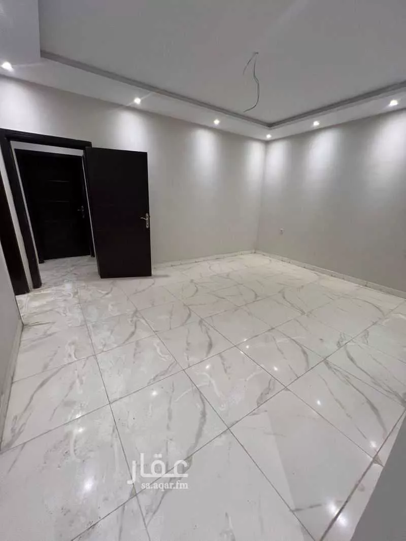 شقة 5 غرف في مريخ 3