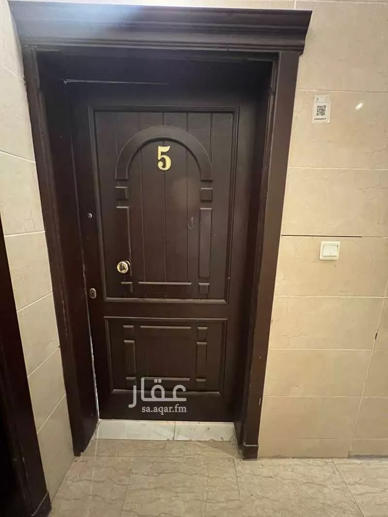 شقة 5 غرف في مريخ 9