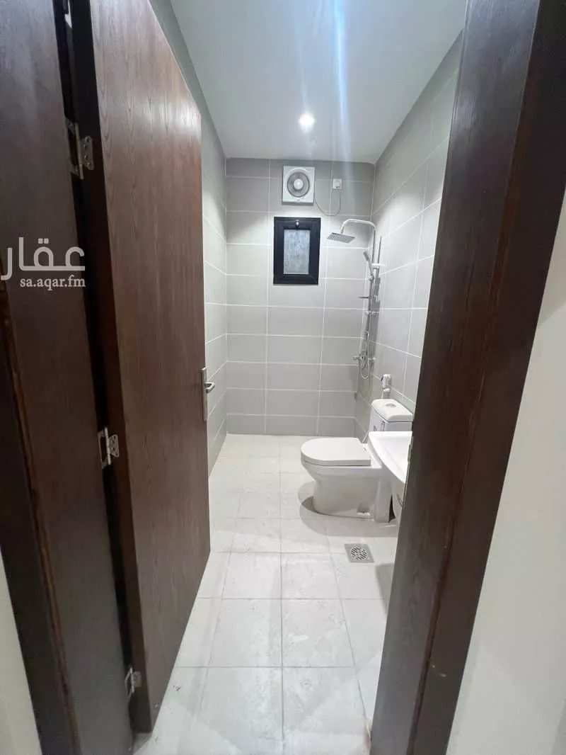 4 bedroom apartment in Al Ajwad 6