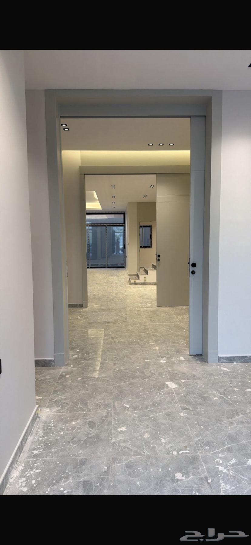 فيلا 4 غرف في الملك فيصل 3