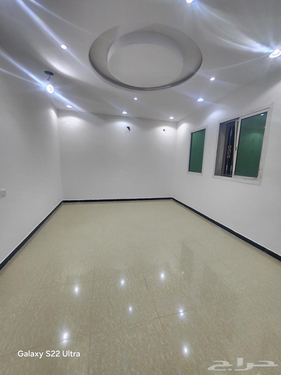 فيلا 11 غرف في الرمال 13