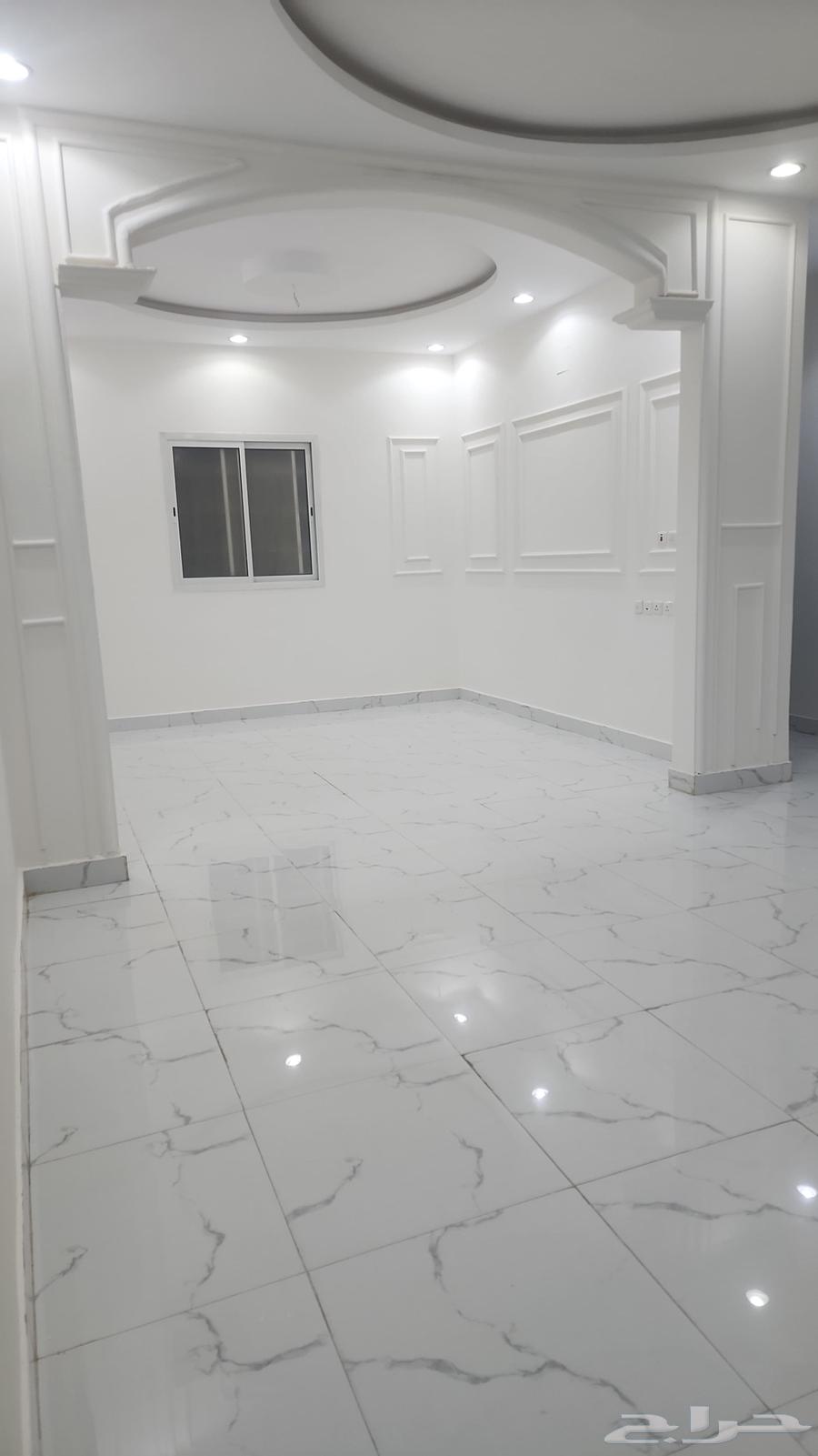 فيلا 11 غرف في الرمال 3