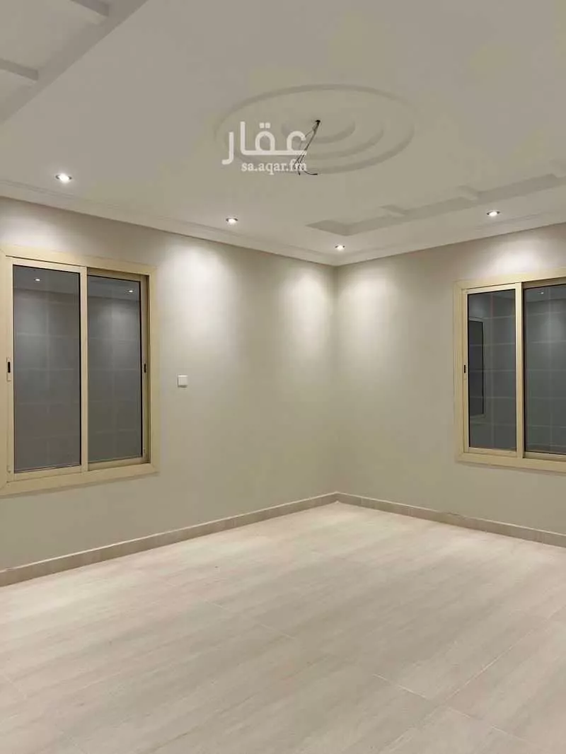 شقة 4 غرف في الريان 3